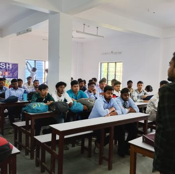 WhatsApp Image 2025-11-10 at 20.03.38